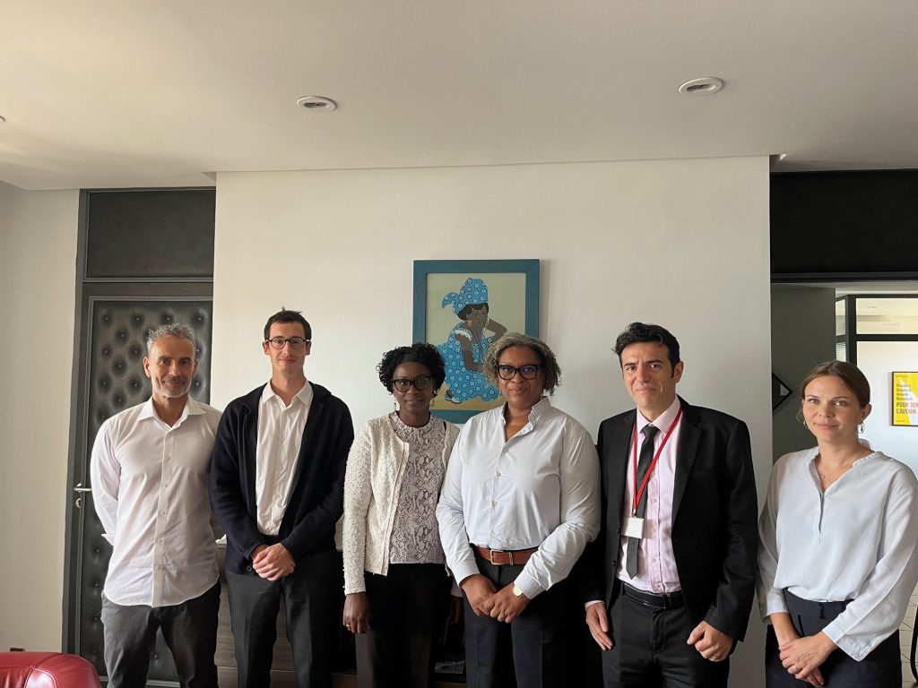 Photo de groupe lors de la présentation du plan d'actions 2026 de Datafid 2 à Dakar
