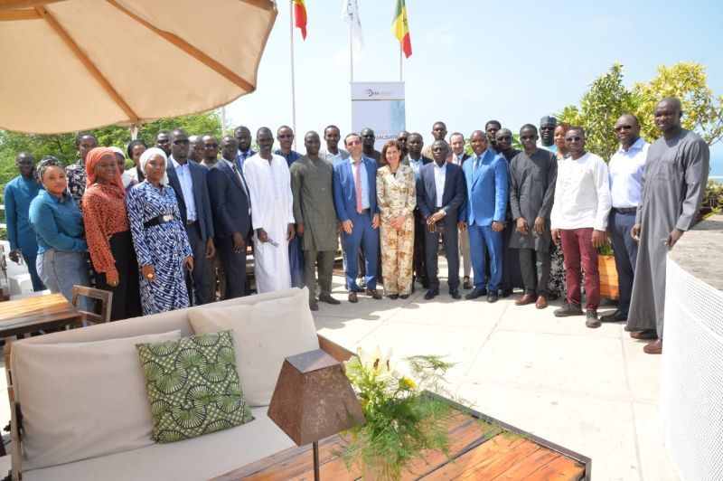 Photo des participants au séminaire sur la datavisualisation au Phare des Mamelles en octobre 2023